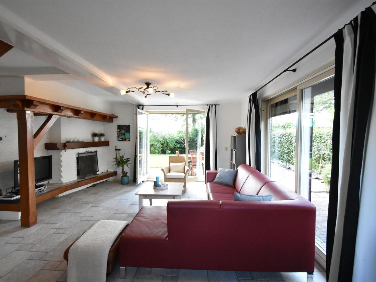 Holiday Home In Zeeland With Wide Views Брёйниссе Экстерьер фото